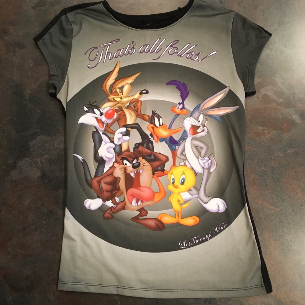 Looney Tunes, Lot 29 T Shirt, Size Medium